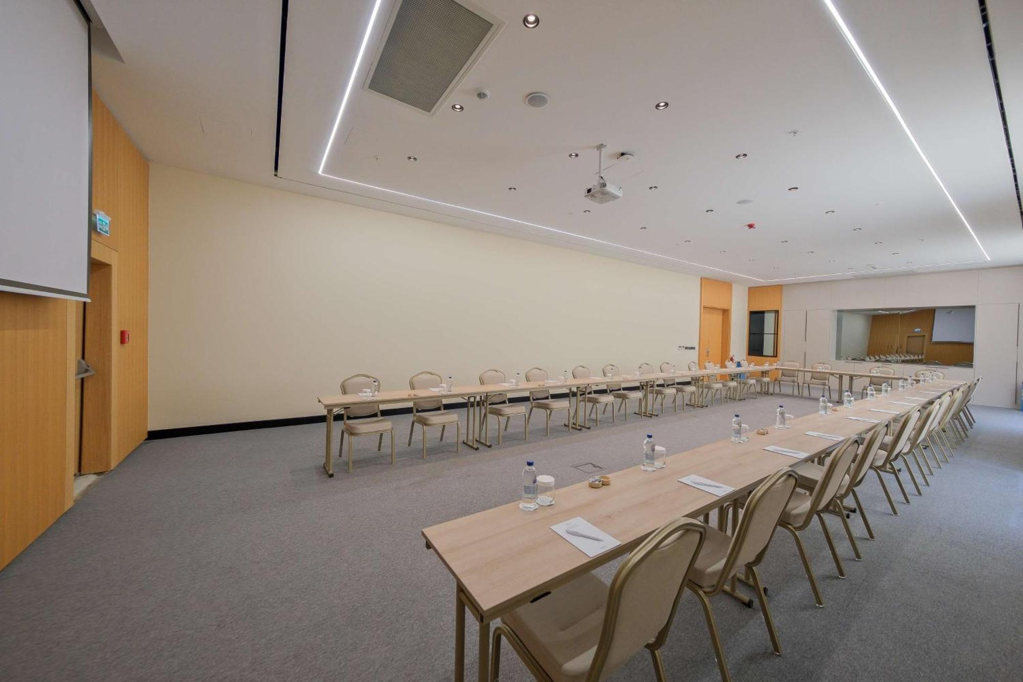 Radisson Mersin Otel 5*