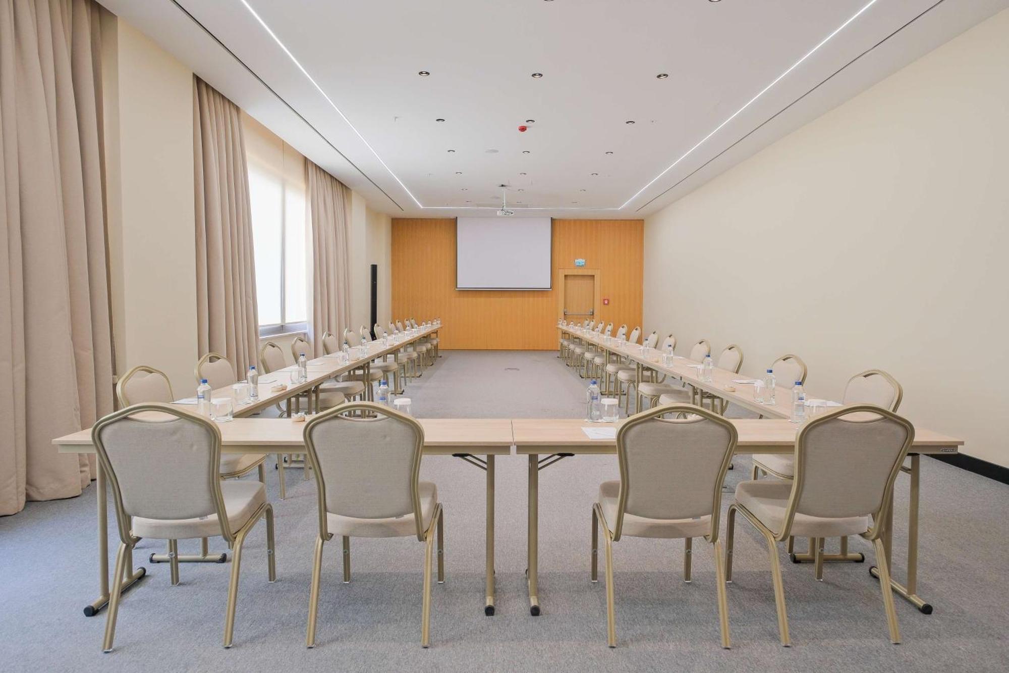 Radisson Mersin Mersin (Mediterranean)